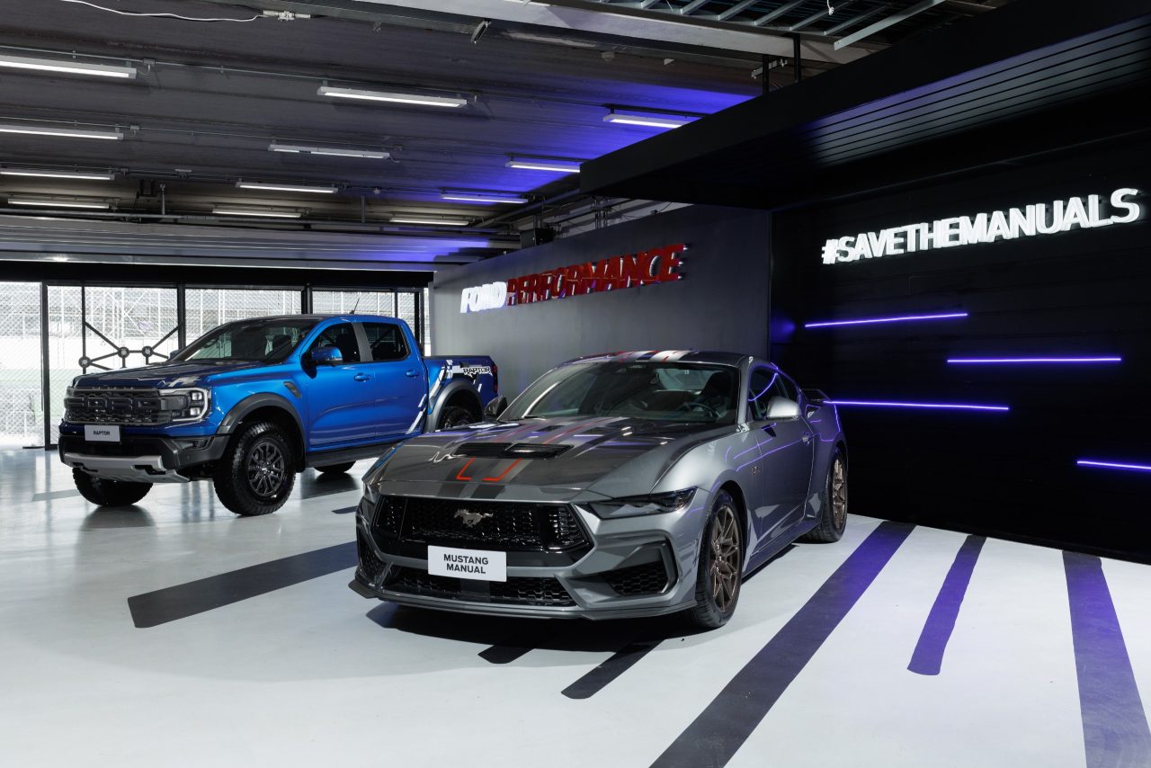 Ford faz estreia do Mustang GT Manual e novidades off-road