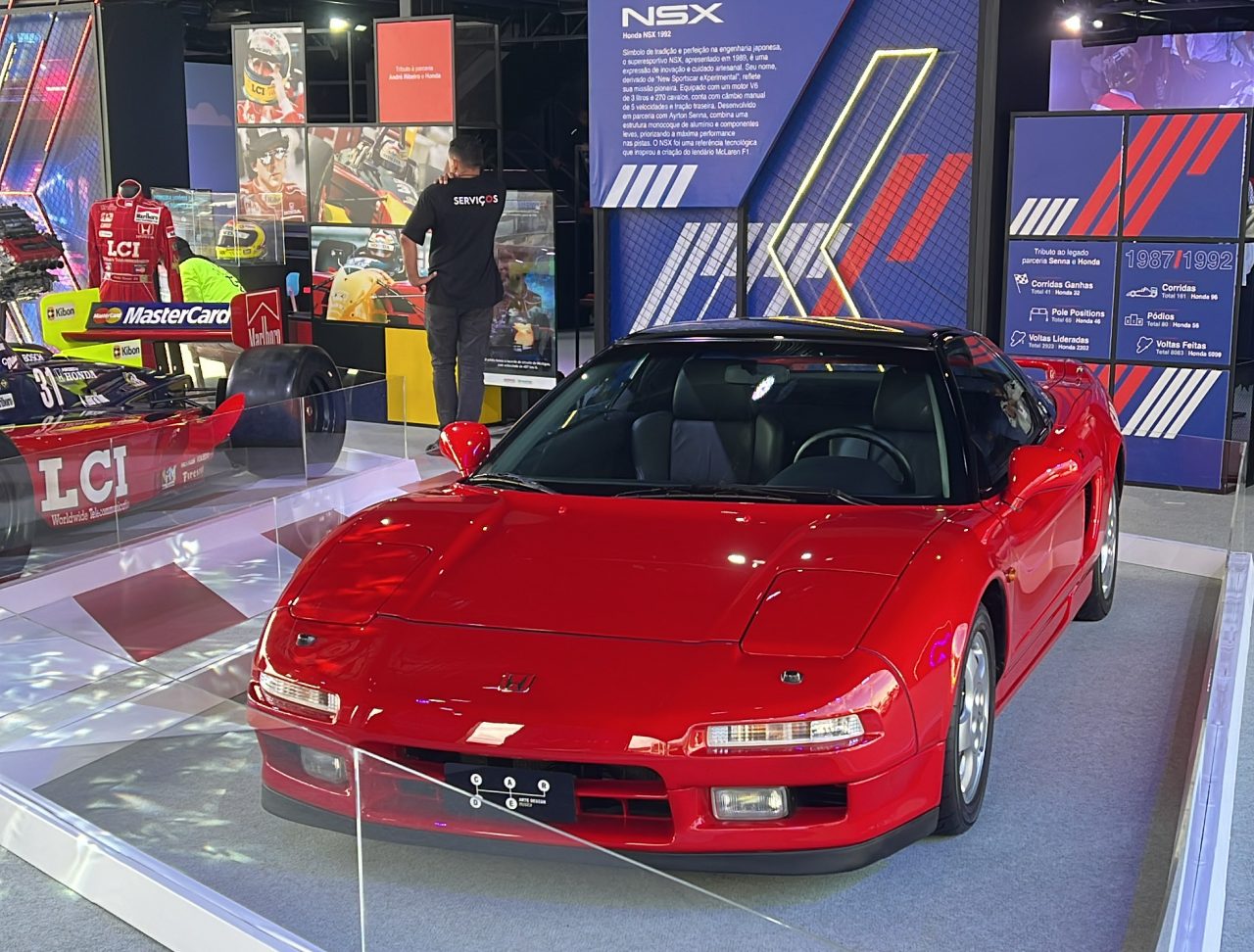 Honda NSX, superesportivo icônico com assinatura de Ayrton Senna, foi destaque no Festival Interlagos 2025