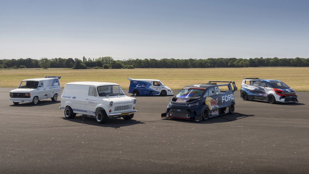 Ford reúne cinco gerações da lendária SuperVan no Festival de Goodwood 2025