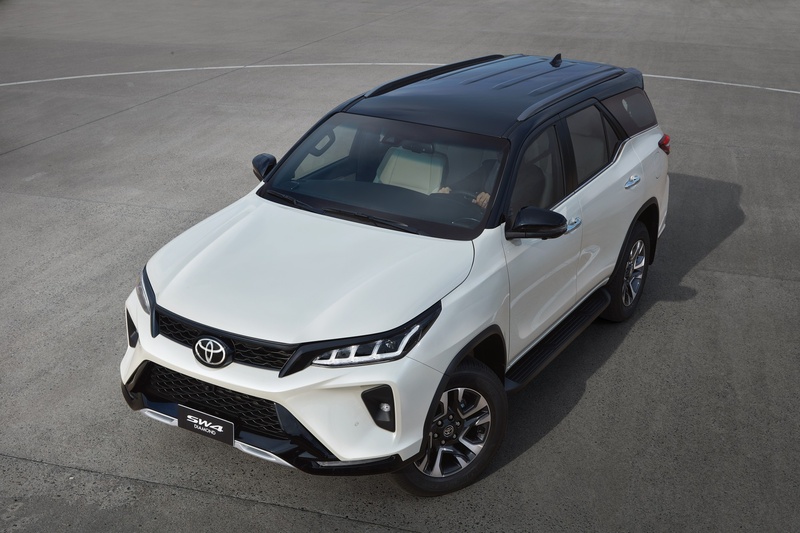 Toyota lança programa Revisão Facilitada para o SW4 2025