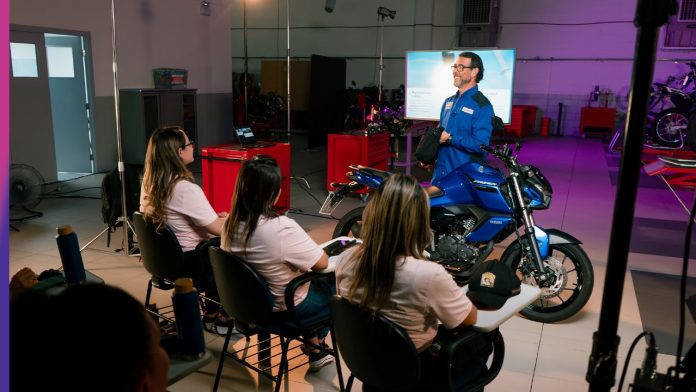 Yamaha, Mecânica Yamaha para Mulheres, MYM, Manutenção Preventiva, Empoderamento Feminino, Motociclistas