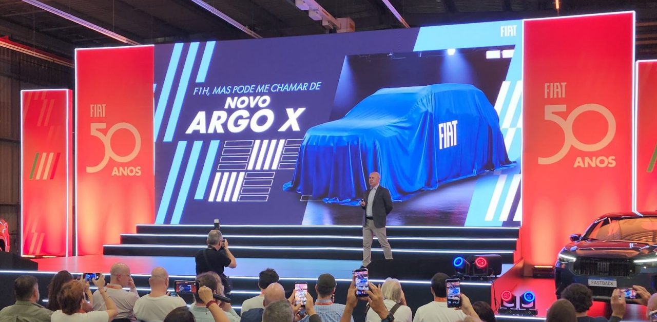 Por que a Fiat escolheu o nome Argo X para seu novo SUV compacto no Brasil