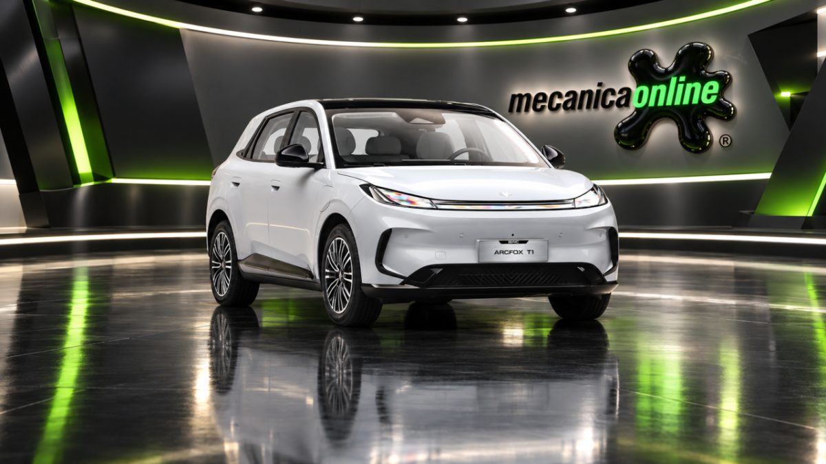 BAIC ARCFOX T1 chega por R$ 129.900 com 283 km de autonomia e mira Dolphin e EX2
