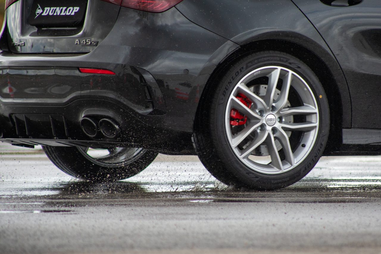 Dirigir na chuva: 5 cuidados que podem evitar um acidente