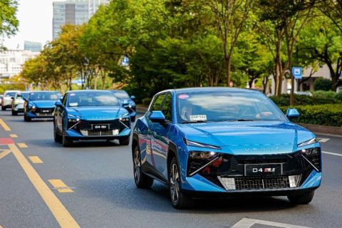 SUVs híbridos OMODA superam 1.000 km de autonomia em teste na China